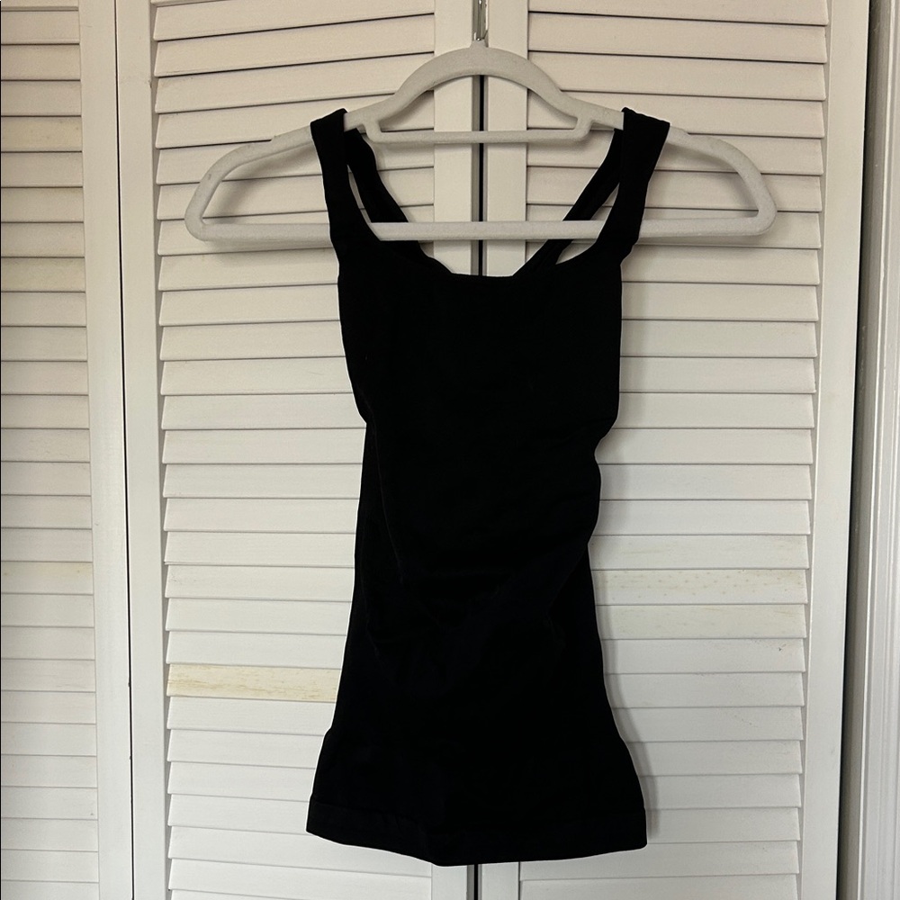 BLANQI Black Sport Support Top